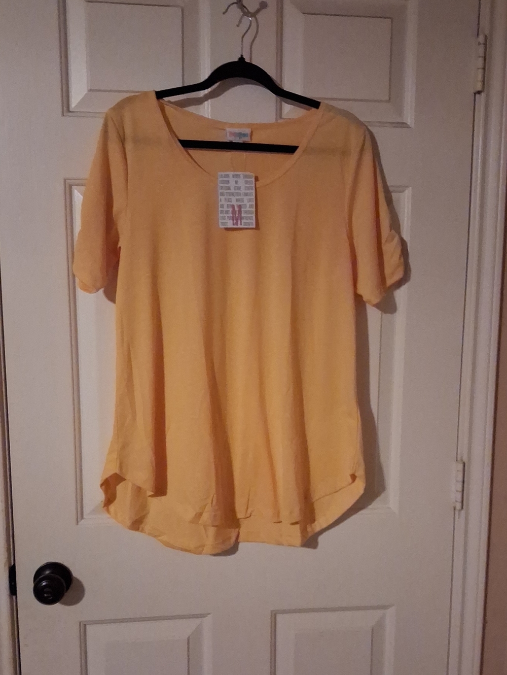 LuLaRoe Soft Yellow Scoop Neck Short Sleeve Top